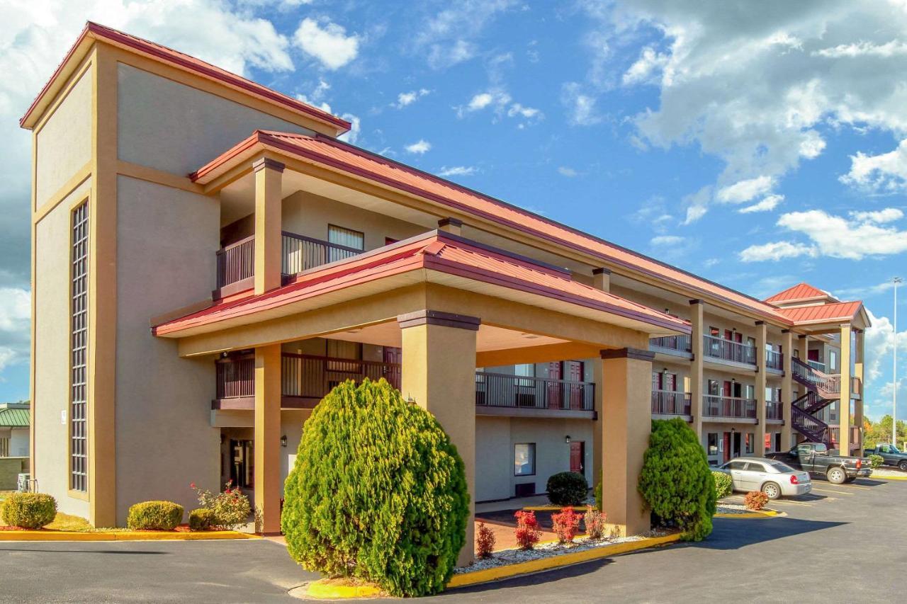 Quality Inn West Columbia - Cayce Exterior photo