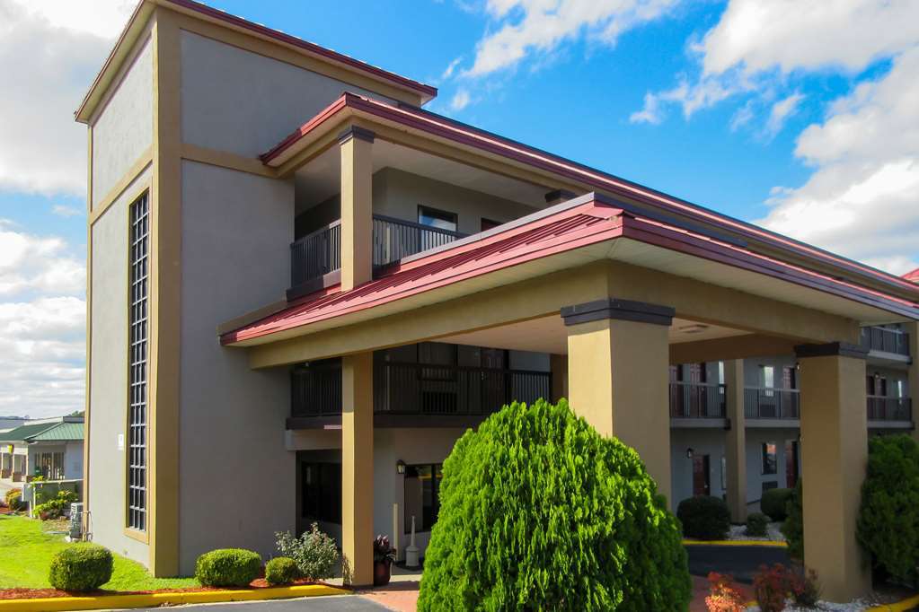 Quality Inn West Columbia - Cayce Exterior photo